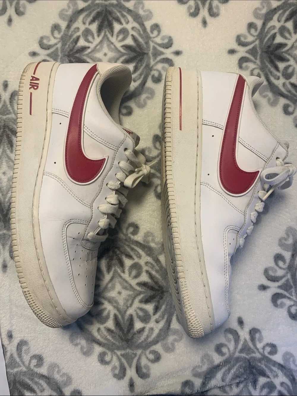 Nike white red
